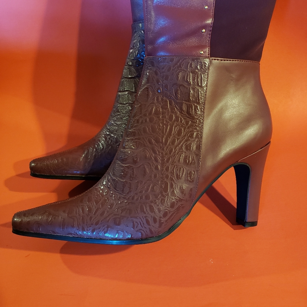 Ladie's High top boots - Picture 4 of 6